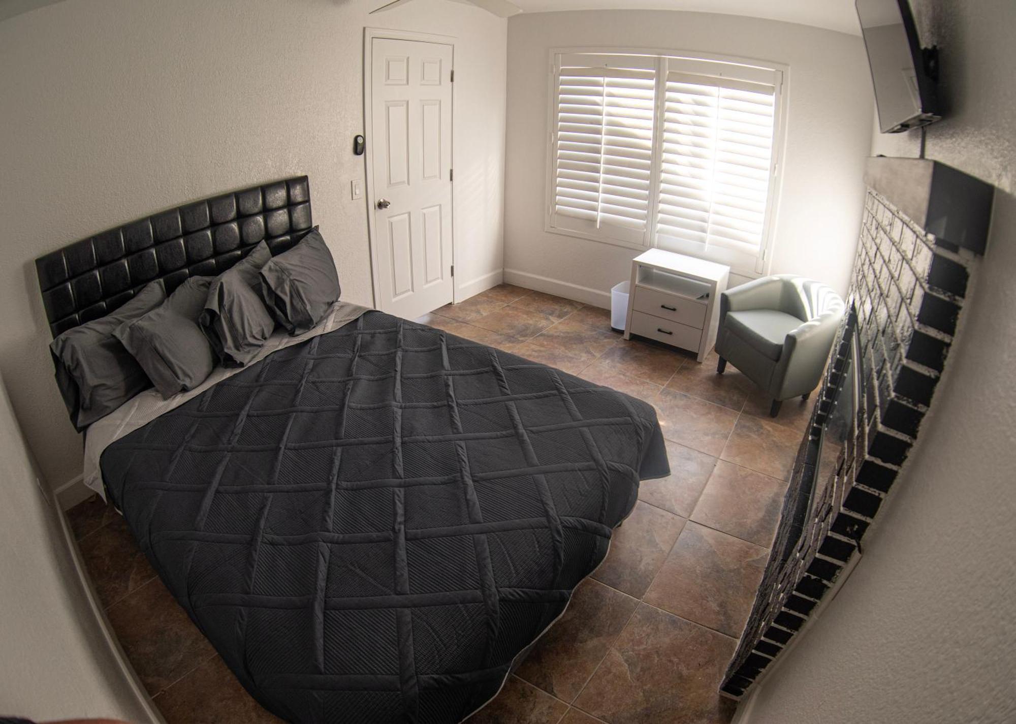 Comfy Expansive Home - Near The Strip - Heated Pool Las Vegas Extérieur photo